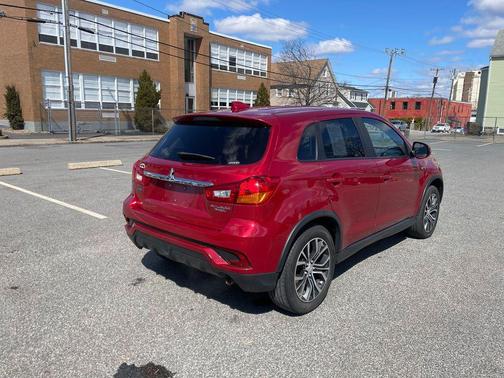Rally Red Metallic 2019 Mitsubishi Outlander Sport 2.0 ES