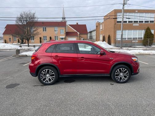 2019 Mitsubishi Outlander Sport 2.0 ES