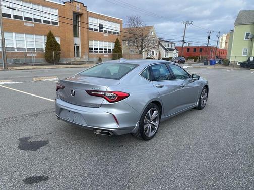 2023 Acura TLX Advance