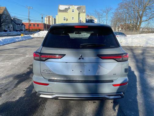 2026 Mitsubishi Outlander SE 2.5 S-AWC