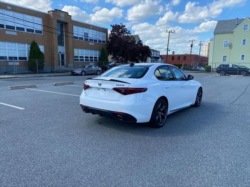 2019 Alfa Romeo Giulia Ti Sport