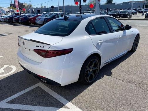 2019 Alfa Romeo Giulia Ti Sport