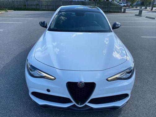 2019 Alfa Romeo Giulia Ti Sport