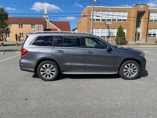 2018 Mercedes-Benz GLS 450 4MATIC