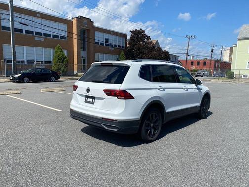 2024 Volkswagen Tiguan 2.0T Wolfsburg Edition