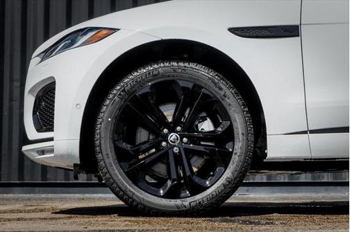 2025 Jaguar F-PACE R-Dynamic S P400 AWD Automatic