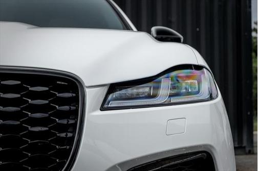 2026 Jaguar F-PACE R-Dynamic S P400 AWD Automatic