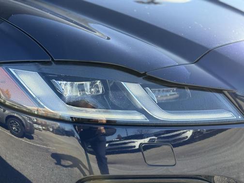 2024 Jaguar XF R-Dynamic SE P250 AWD Automatic