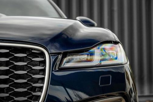 2026 Jaguar F-PACE R-Dynamic S P250 AWD Automatic