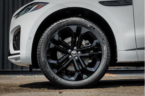 2026 Jaguar F-PACE R-Dynamic S P250 AWD Automatic
