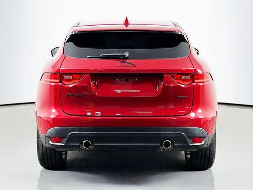 2019 Jaguar F-PACE 30t Portfolio