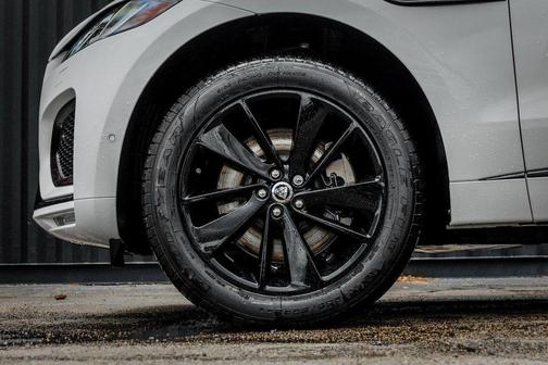 2026 Jaguar F-PACE R-Dynamic S P400 AWD Automatic