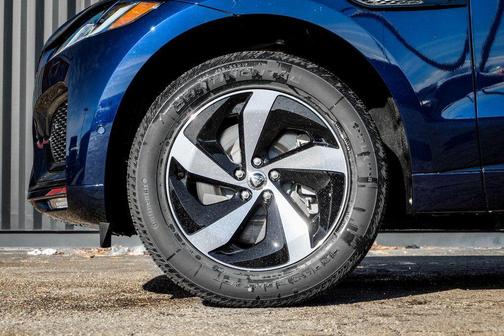 2026 Jaguar F-PACE R-Dynamic S P250 AWD Automatic