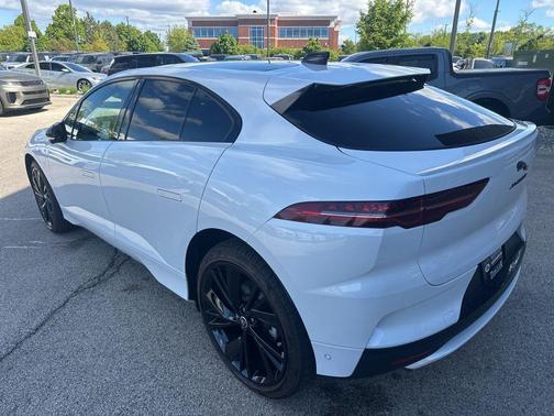 Ostuni Pearl White Metallic 2024 Jaguar I-PACE HSE