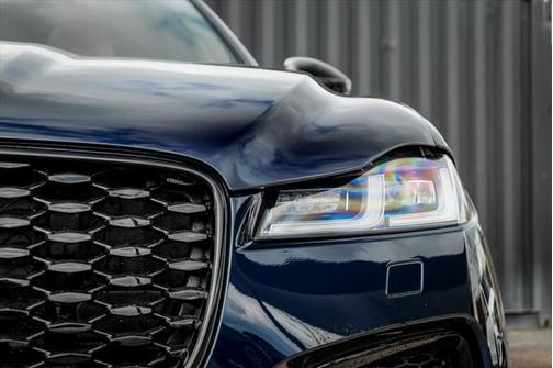 2026 Jaguar F-PACE R-Dynamic S P400 AWD Automatic