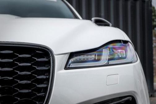 2026 Jaguar F-PACE R-Dynamic S P400 AWD Automatic