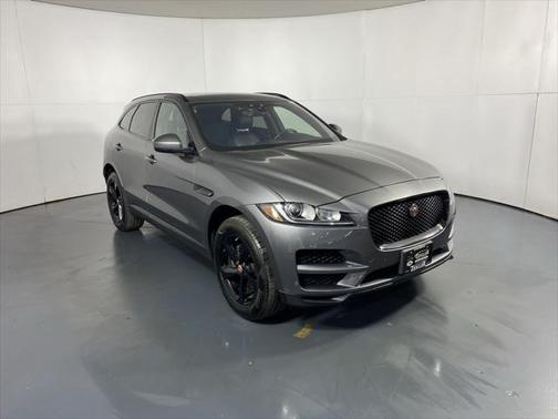 2019 Jaguar F-PACE 25t Premium