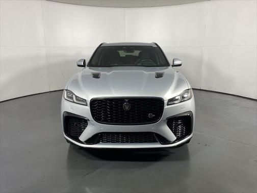2023 Jaguar F-PACE SVR P550 AWD Automatic