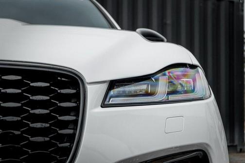 2026 Jaguar F-PACE R-Dynamic S P250 AWD Automatic