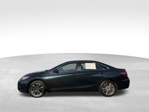Cosmic Gray Mica 2017 Toyota Camry SE