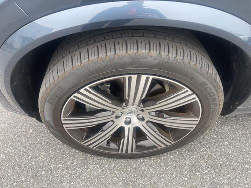 Denim Blue Metallic 2024 Volvo XC90 B6 Ultimate Bright Theme 7-Seater