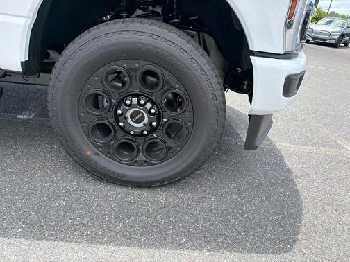 OXFORD WHITE 2026 Ford F-350 Lariat