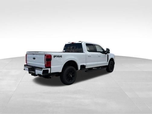 OXFORD WHITE 2026 Ford F-350 Lariat
