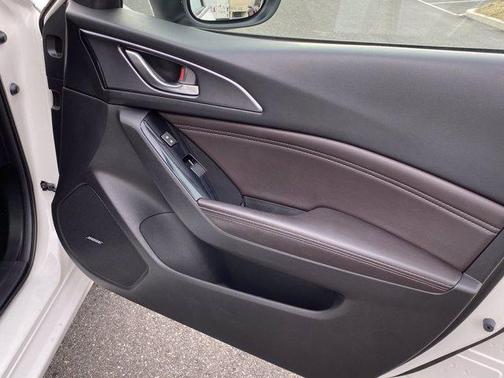 2018 Mazda Mazda3 Grand Touring