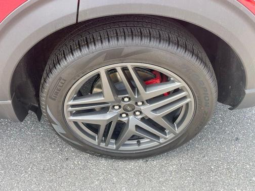 RAPID RED MET TINTED CC 2026 Ford Explorer ST