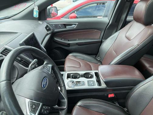 CARBONIZED GRAY 2022 Ford Edge Titanium