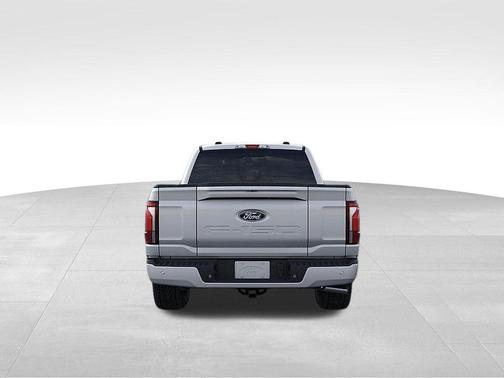 ICONIC SILVER METALLIC 2026 Ford F-150 Lariat