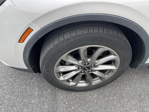 CERAMIC PEARL MET 3C 2022 Lincoln Corsair Standard