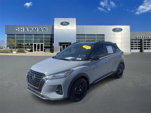 2021 Nissan Kicks SR