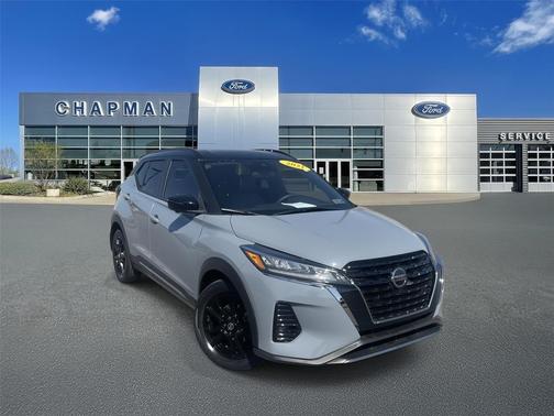 2021 Nissan Kicks SR