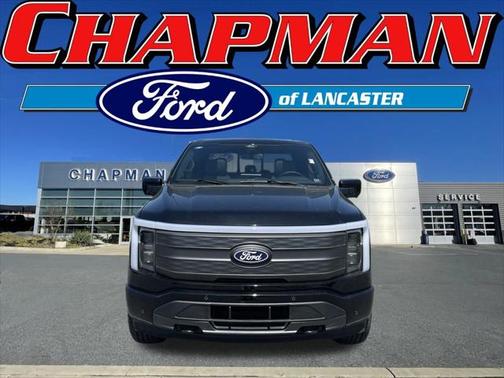 2025 Ford F-150 Lightning LARIAT