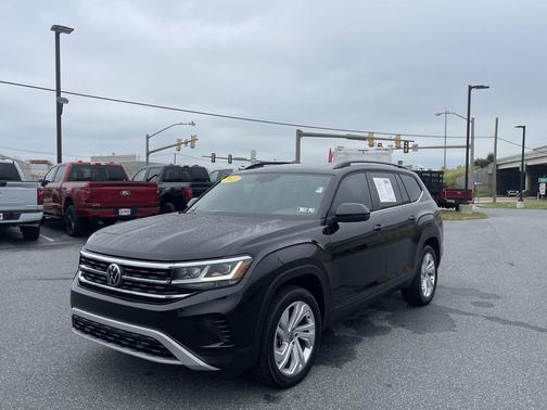 2022 Volkswagen Atlas 3.6L SE w/Technology