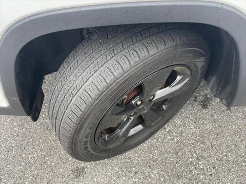 2019 Jeep Cherokee Altitude