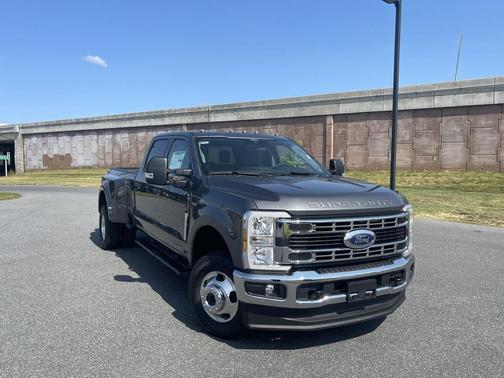 2026 Ford F-350 XLT