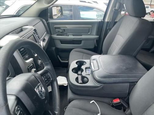 2019 RAM 1500 Classic Warlock Quad Cab 4x4 6'4' Box