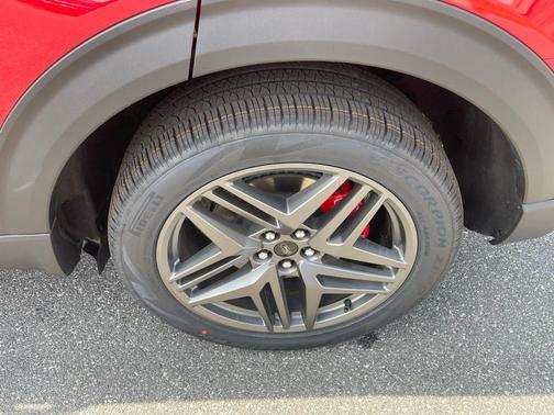 RAPID RED MET TINTED CC 2026 Ford Explorer ST-Line