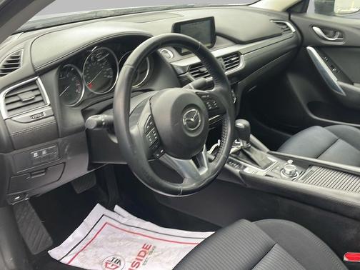 2016 Mazda Mazda6 i Sport