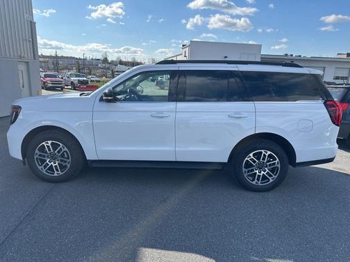 OXFORD WHITE 2025 Ford Expedition Active
