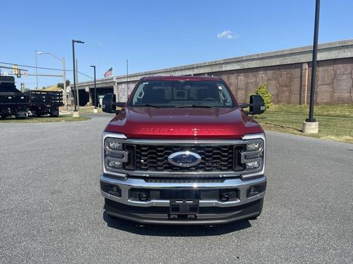 2025 Ford F-350 Lariat