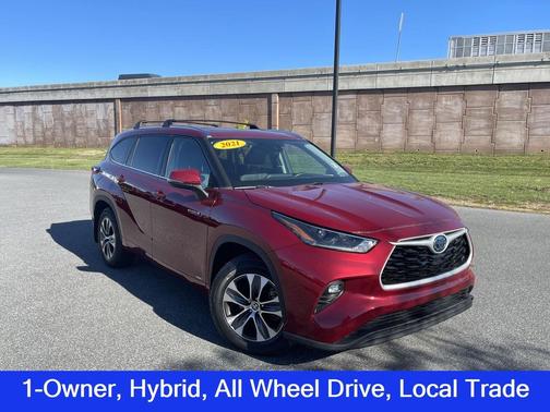 2021 Toyota Highlander Hybrid XLE