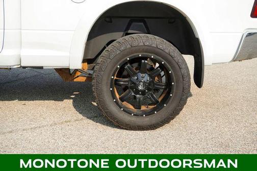 2016 RAM 1500 SLT