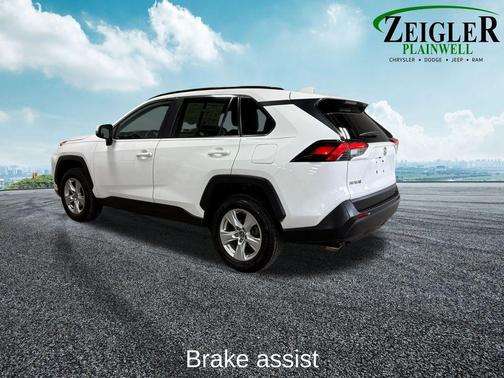 2020 Toyota RAV4 XLE