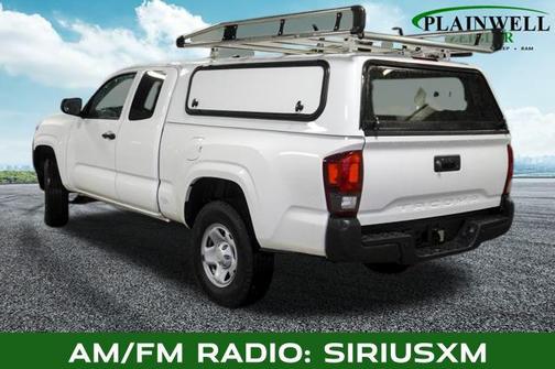 2023 Toyota Tacoma SR