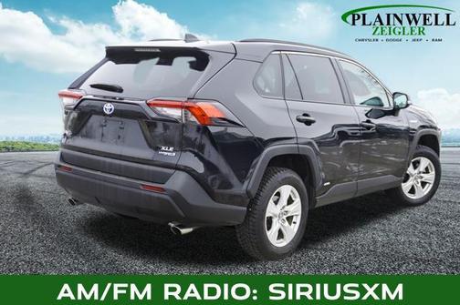 2020 Toyota RAV4 Hybrid XLE