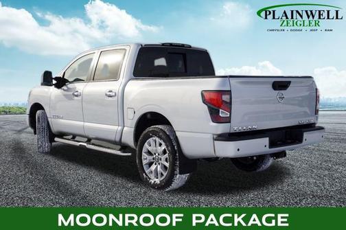 2021 Nissan Titan SL