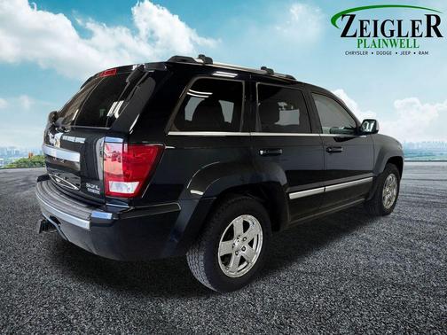 Black Clearcoat 2006 Jeep Grand Cherokee Overland